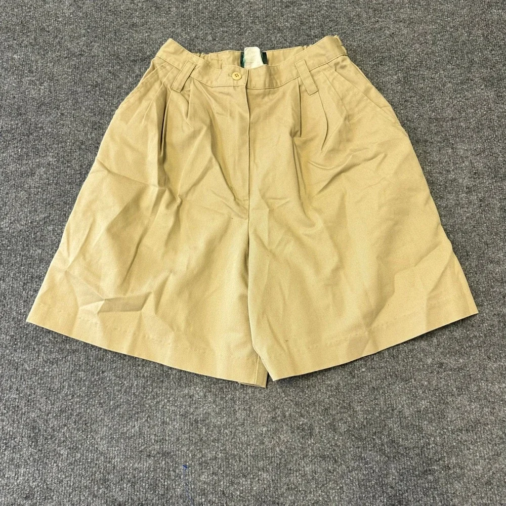 Hickory Shorts Womens Size 8 Beige Pleated High Waist Casual Cotton Made in USA